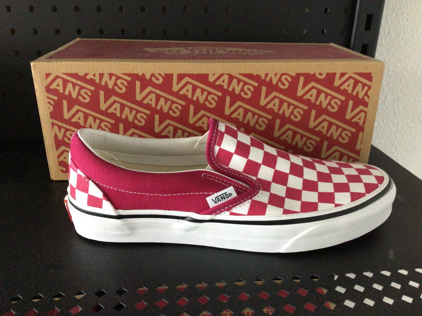 Classic Slip-On Checkerboard women’s size 8