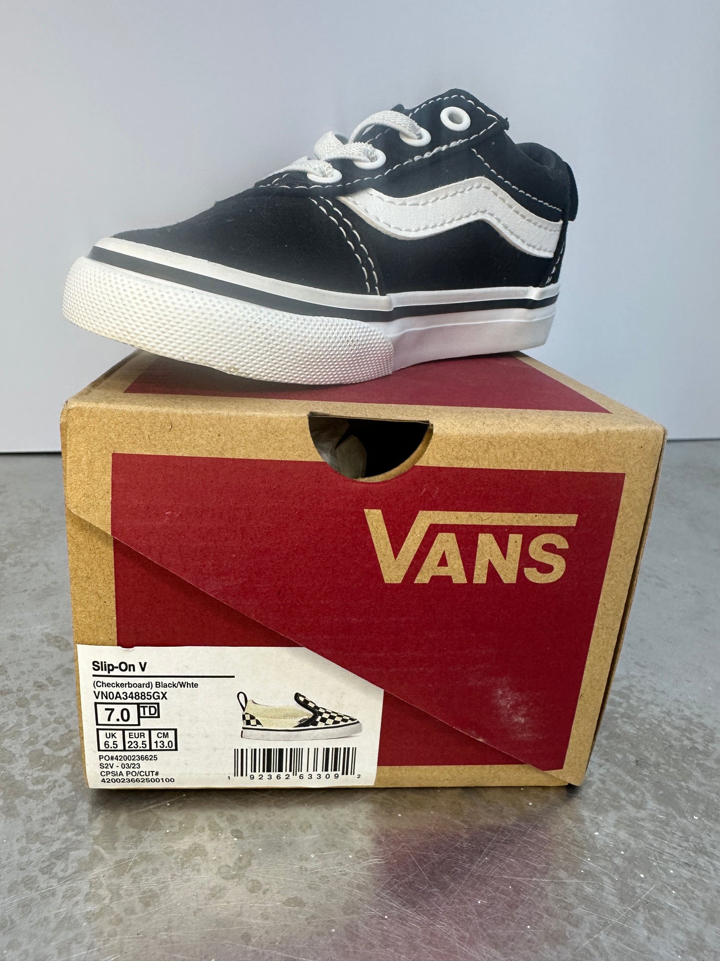 Vans Toddler Ward Elastic Lace Slip-On Size 6