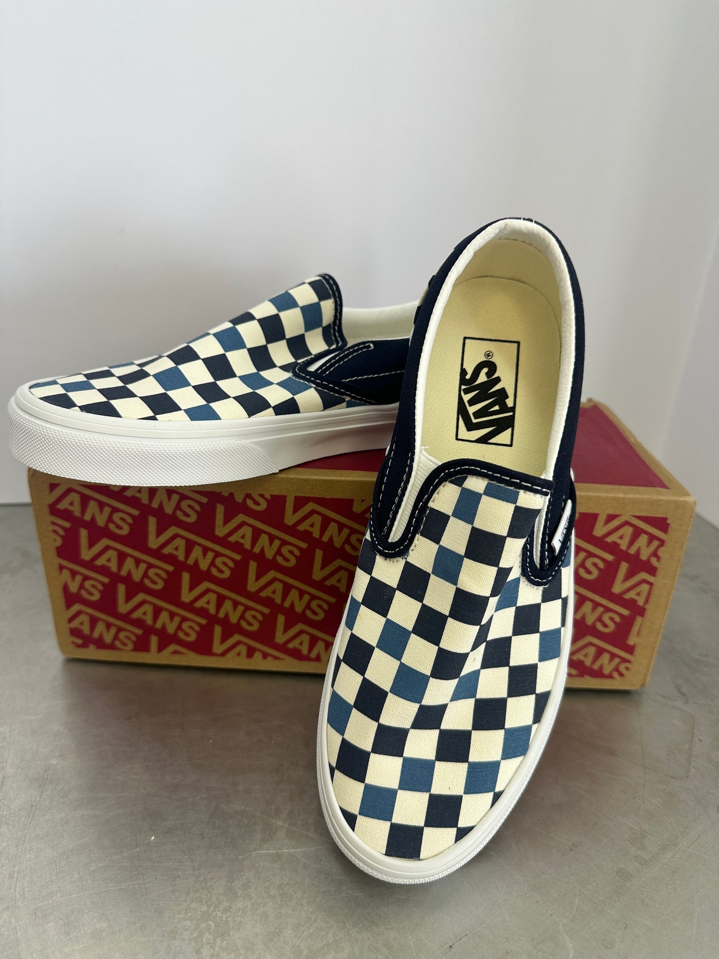 Vans tri-tone Classic slip-on w7.5/m6