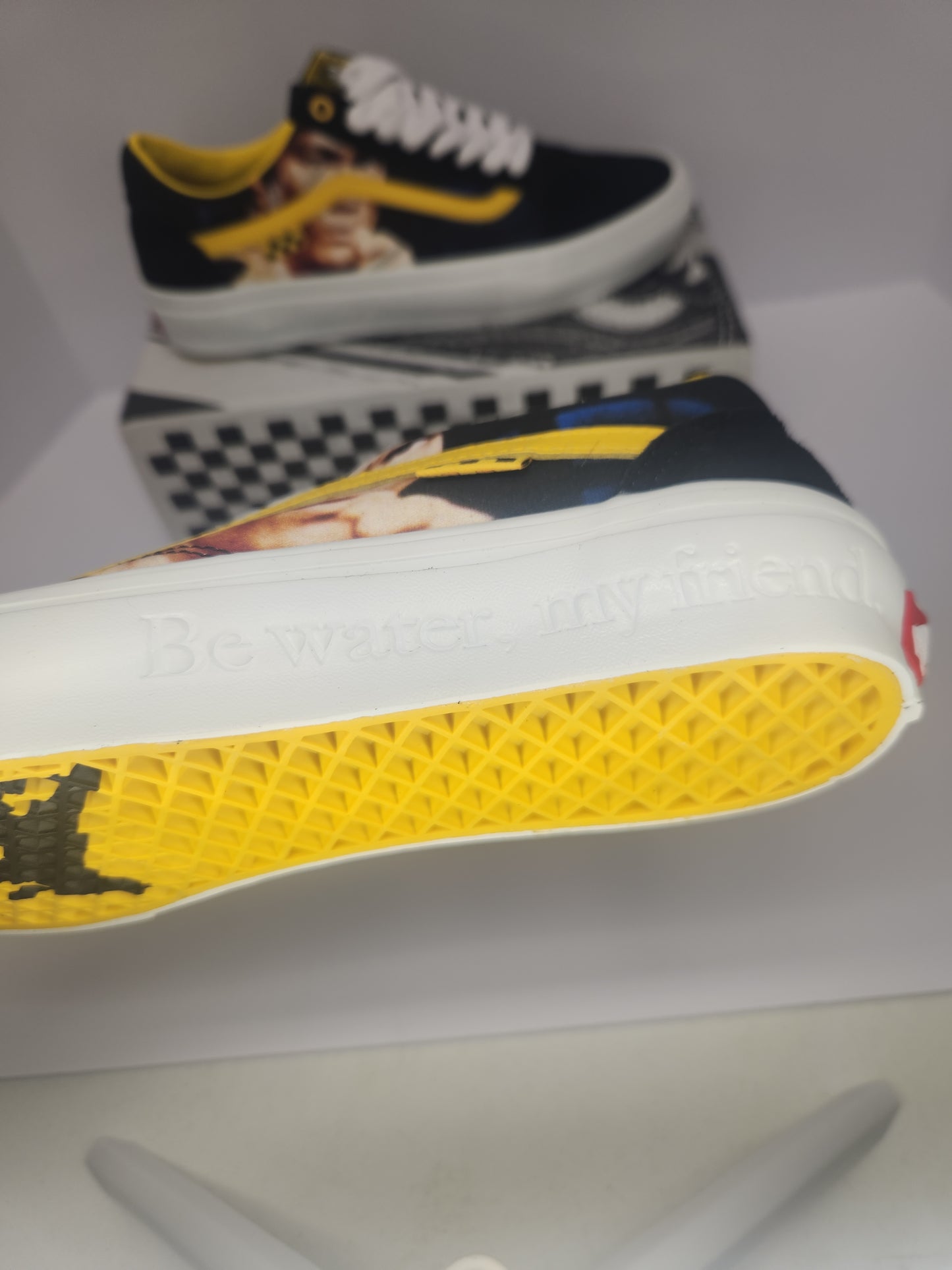 Vans x Bruce Lee colab skate old skool